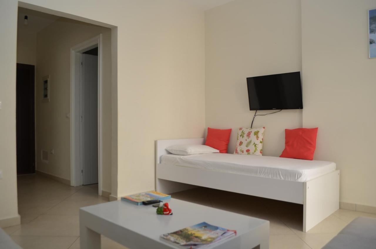 Sejdi Apartments Sarande Exterior photo