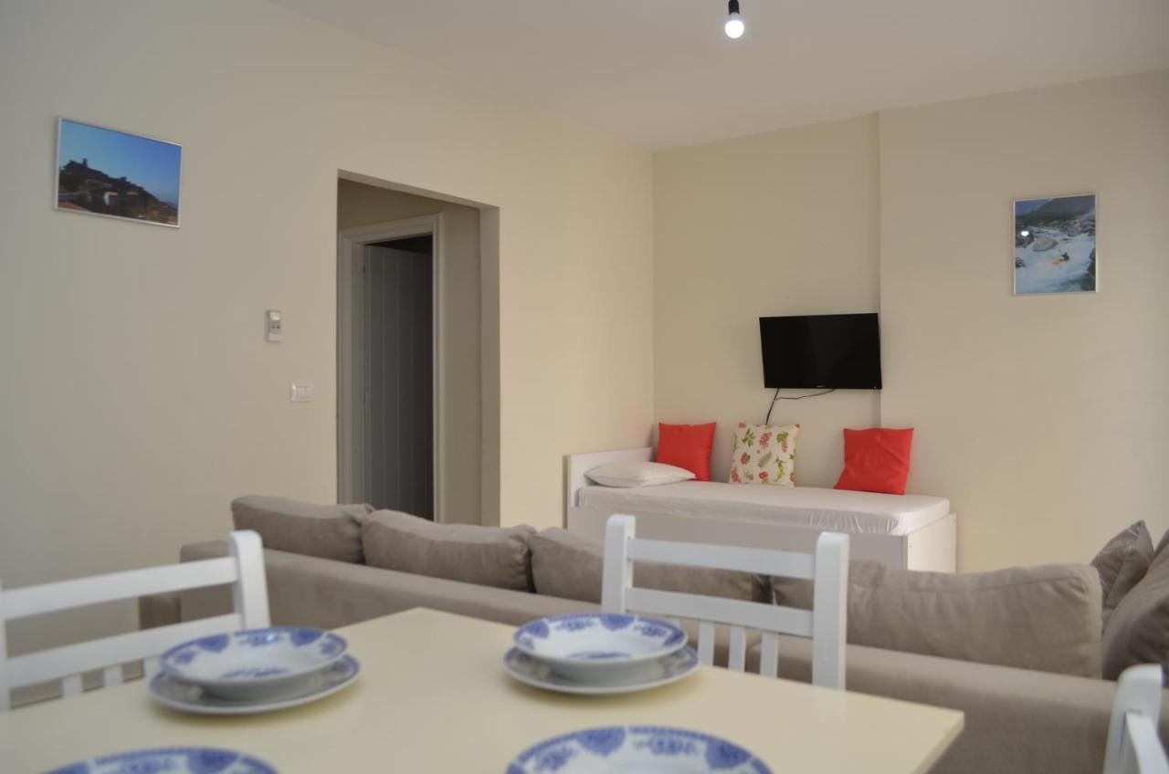 Sejdi Apartments Sarande Exterior photo